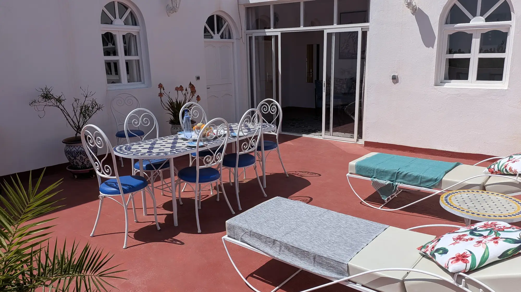 Terrasse ensoleillée Dar Mozart